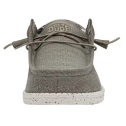 Wally Stretch - Beige 11 Wally Stretch - Beige -Heydude 40022 205 WALLYSTRETCHCANVAS BEIGE LEFTFRONT