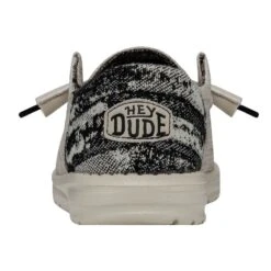 Wendy Funk Slub Blanket - Skyline 12 Wendy Funk Slub Blanket - Skyline -Heydude 40066 1IO WENDYFUNKSLUBBLANKET SKYLINE LEFTBACK