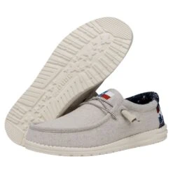 Wally Texas Canvas - Off White 10 Wally Texas Canvas - Off White -Heydude 40380 1LB WALLYTEXASCANVAS OFFWHITE PAIRBOTTOM