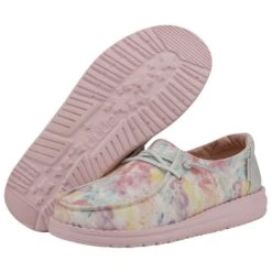Wendy Youth - Taffy Dye 10 Wendy Youth - Taffy Dye -Heydude SS22 W 130125085 WENDY YOUTH PINK TAFFY DYE LEFT 3 1